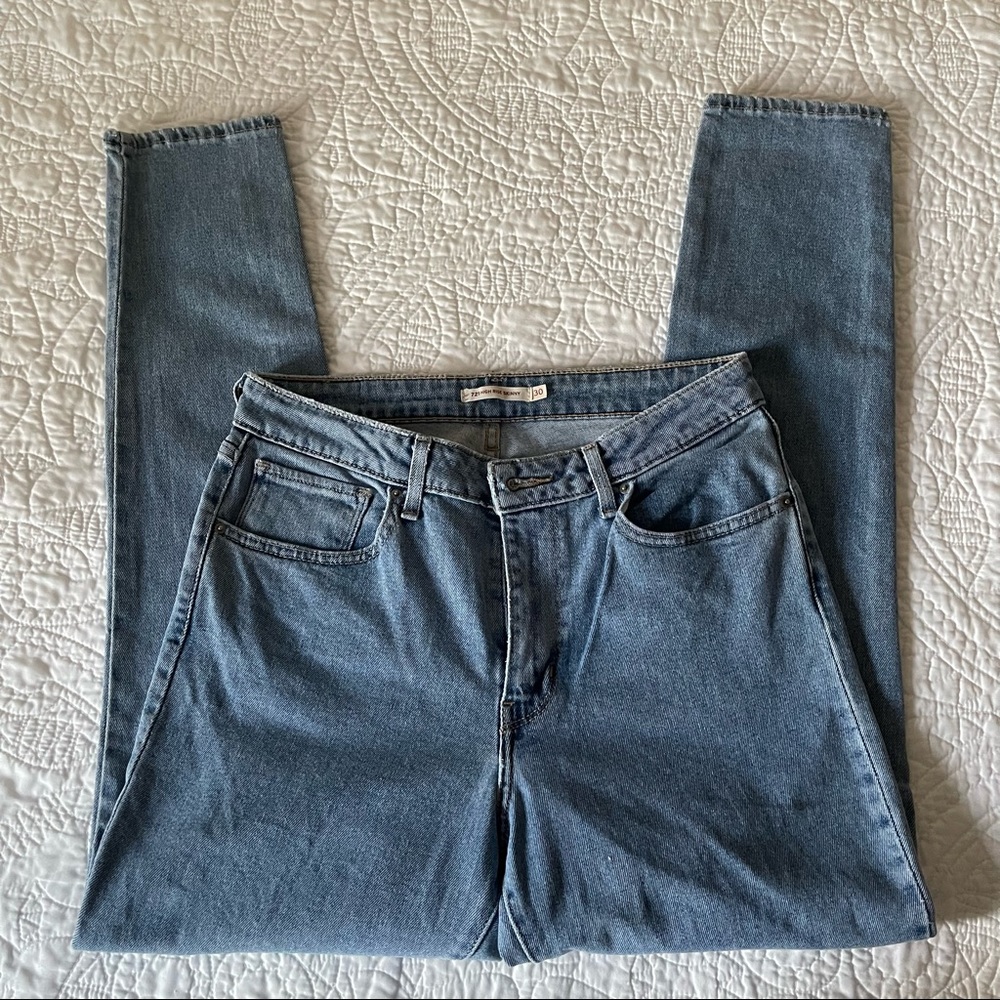 Levi's 721 High Rise Skinny Jeans - worn once